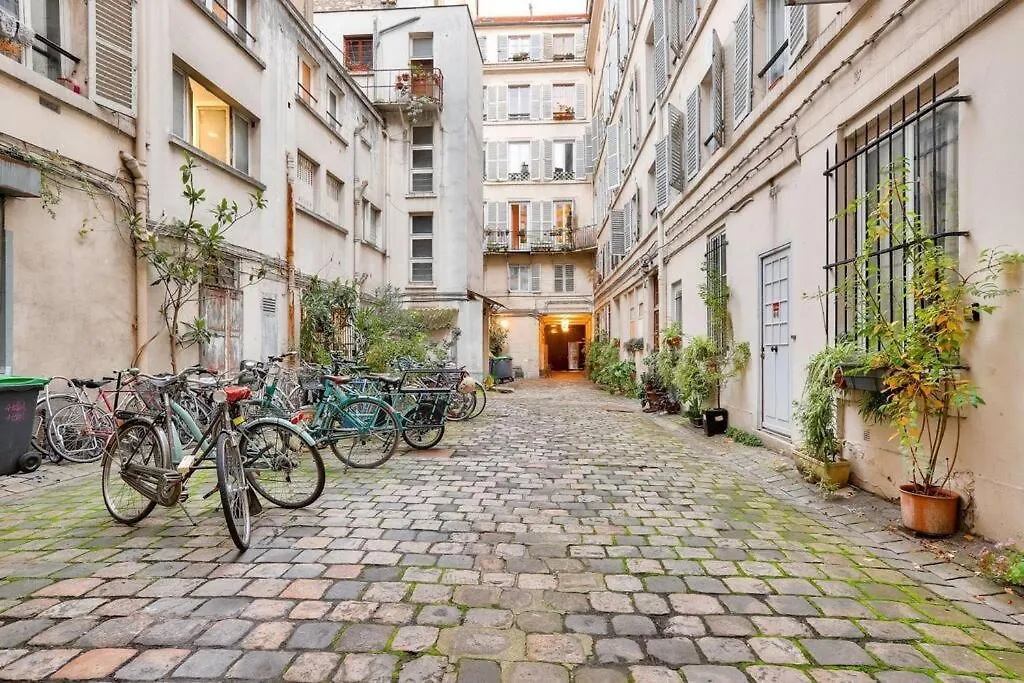 Bel Appartement D'Architecte Au Coeur De Paris France